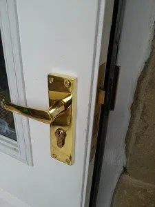 Keystone Locksmith Shop Waltham, MA 781-519-7432 - broken-key-extraction