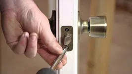 Keystone Locksmith Shop Waltham, MA 781-519-7432 - changing-locks