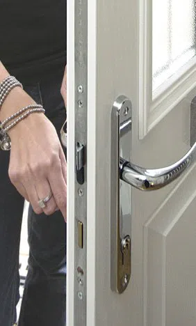 Keystone Locksmith Shop Waltham, MA 781-519-7432 Keystone Locksmith Shop Waltham, MA 781-519-7432 - unlock-service